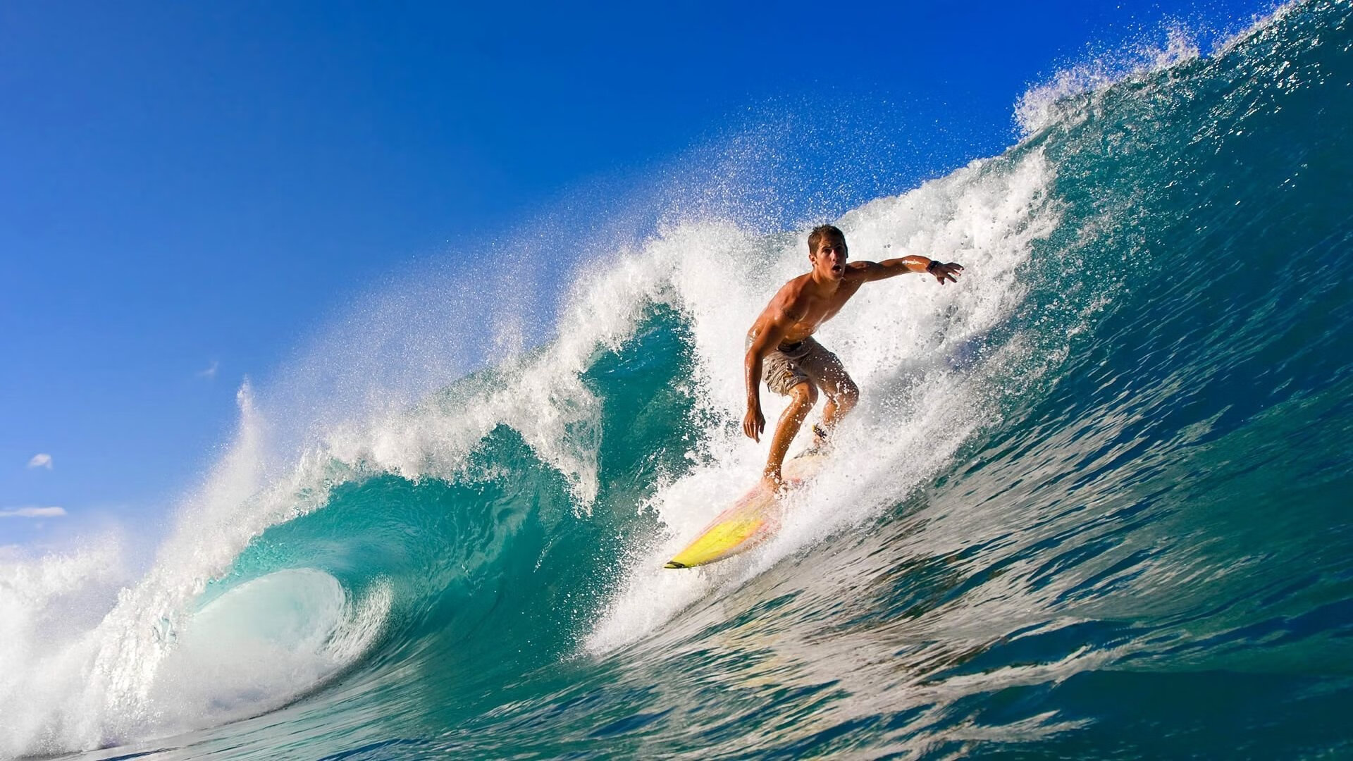 九游官网入口注册-《PUBGMobile》极限突围全球总决赛，极致操作热血沸腾！